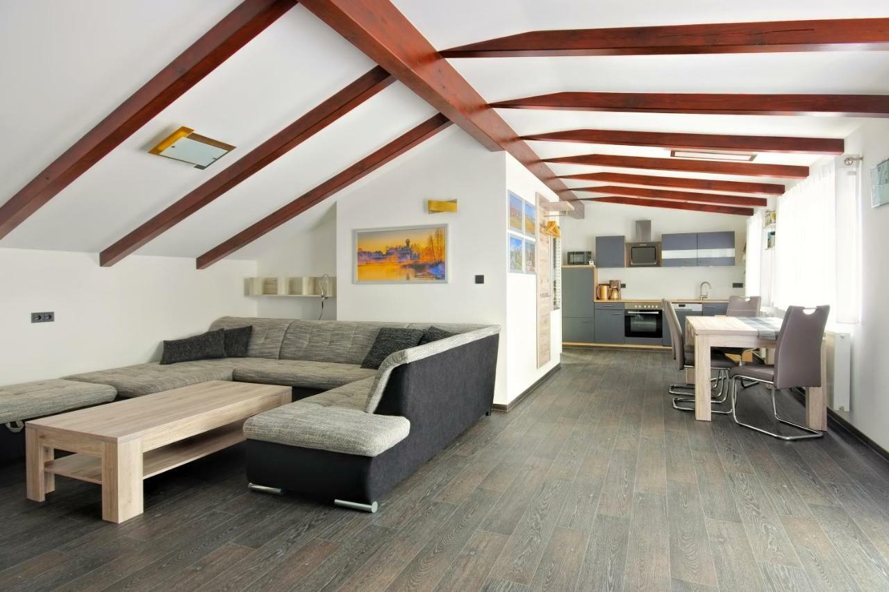 Ferienwohnung Lausitzer Seenland Tom Grossraeschen Exterior photo