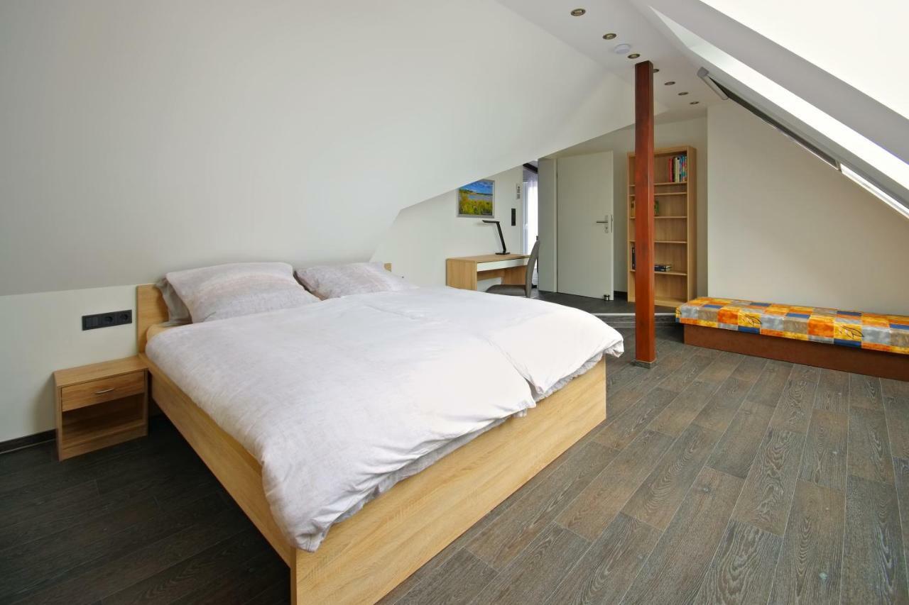 Ferienwohnung Lausitzer Seenland Tom Grossraeschen Exterior photo